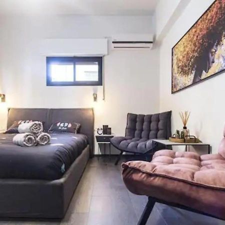 New! 2 Bd Premium Beach House W/Large Balcony Tel Awiw Zewnętrze zdjęcie