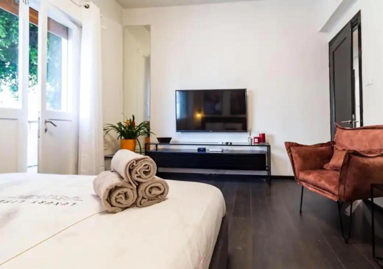 New! 2 Bd Premium Beach House W/Large Balcony Tel Awiw Zewnętrze zdjęcie